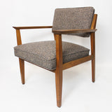 Fantastic Pair of Mid-Century Modern Walnut Lounge Chairs by Stow Davis
